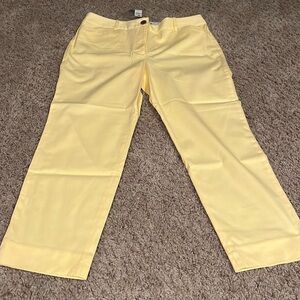 Summer brand new Yellow short pants